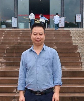 东莞一片瓦的头像