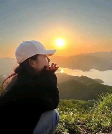 糖宝宝丫的头像