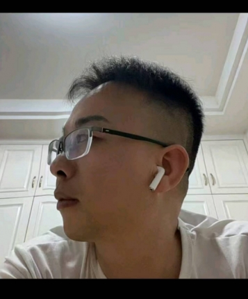 一半火焰的头像