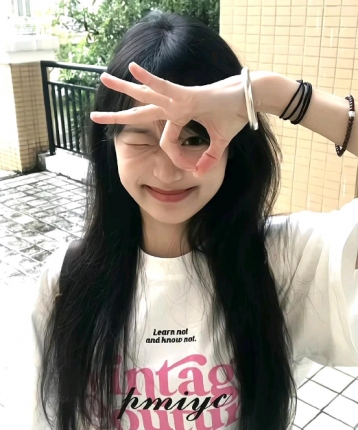 如果忧郁是种天赋的头像