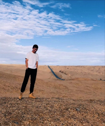 天上天下的头像