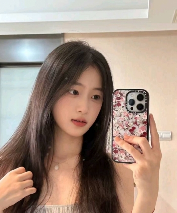 一口泡芙呀的头像