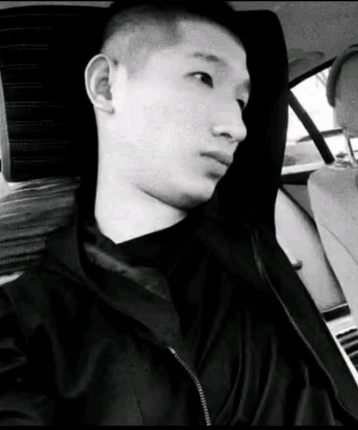 落lsjdjdndj的头像