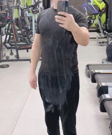 深情不二的头像