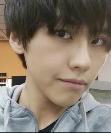 号码上的人是一人的头像