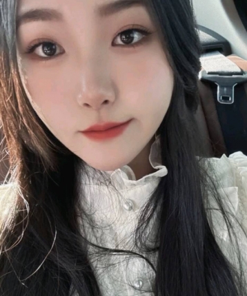 小慕斯蛋糕的头像