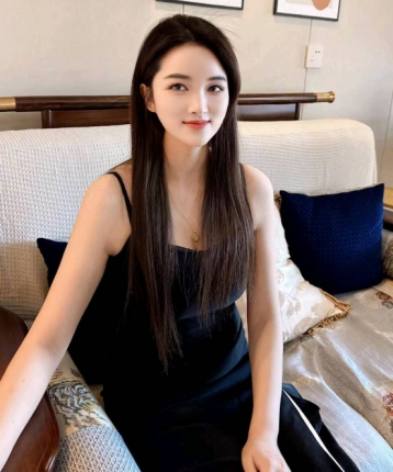 初来不知曲中意的头像