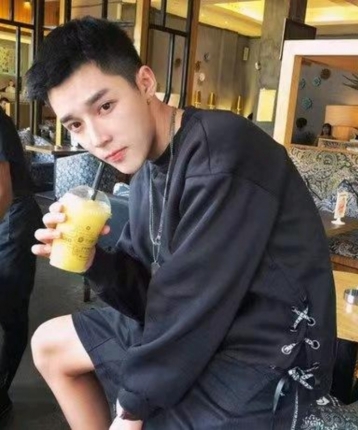 半城烟沙的头像