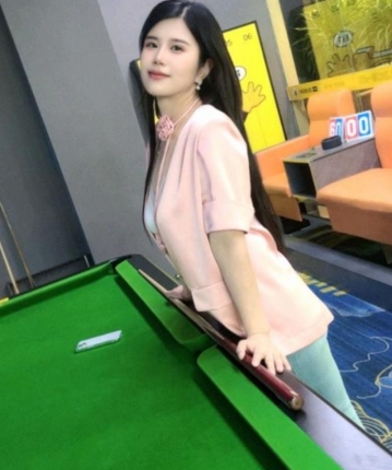 曼丽的头像