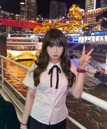 思思不爱吃饭的头像