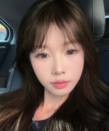 卡布奇诺的依依的头像