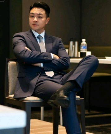 少年感的大叔的头像