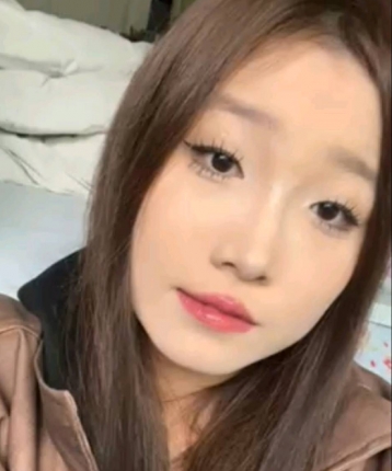 苏小逸的头像