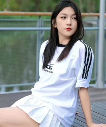 关于十月的头像