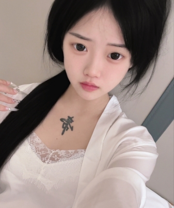 小晴超乖的头像