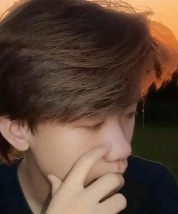 小谭很乖的头像