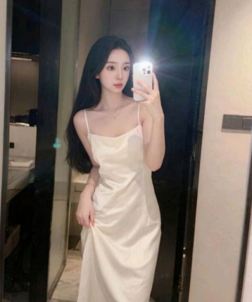 商务纯儿的头像