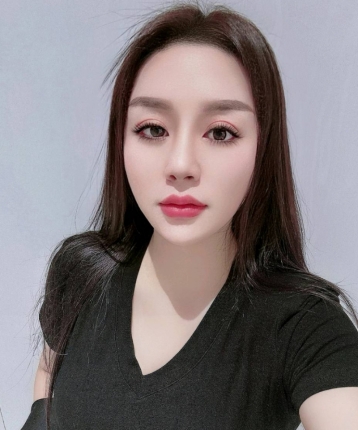 莉莉娅斯的头像