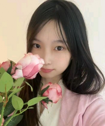 月下拾花的头像