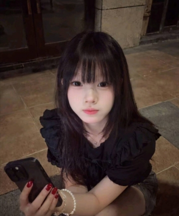 破碎心事的头像