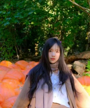 橘子树上的葡萄的头像