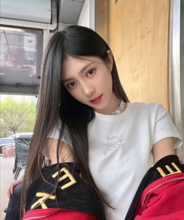 月光洒下的头像