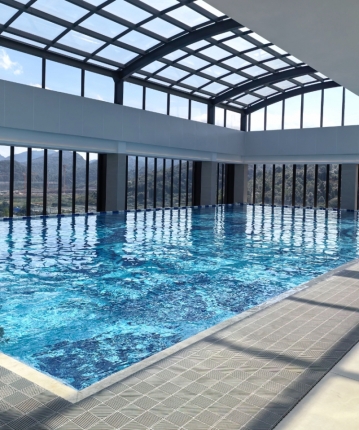 爱游泳的青鸟的头像