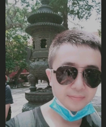 大大的太平洋的头像