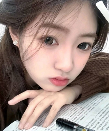 不吃不喝的鱼的头像