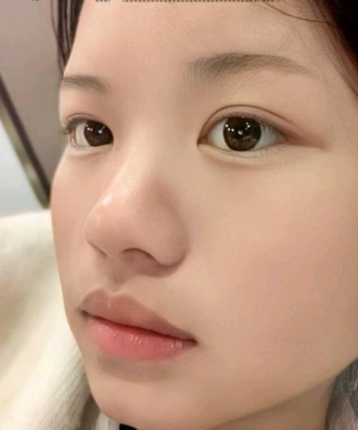 小小酥梨的头像