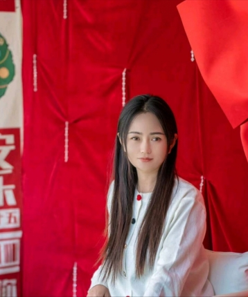玥玥儿的头像