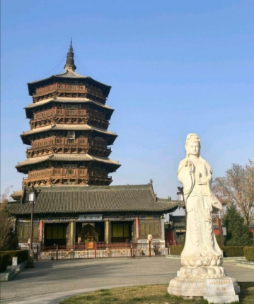 拿铁很苦的头像