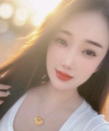 周晴的头像