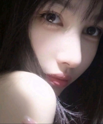 草莓冰淇淋xx的头像