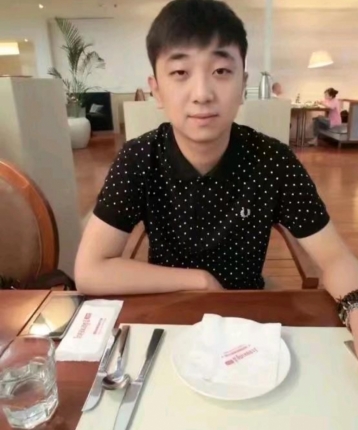 清风无尘的头像