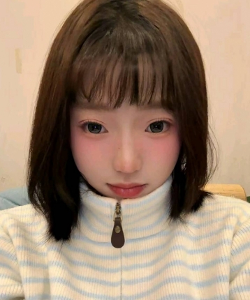一只纯纯酱的头像