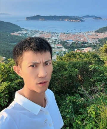 A毁心徒丶的头像