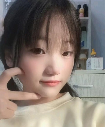 一枚小橙子的头像