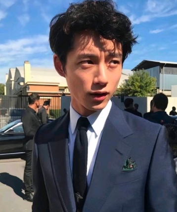 东京下雨夜的头像