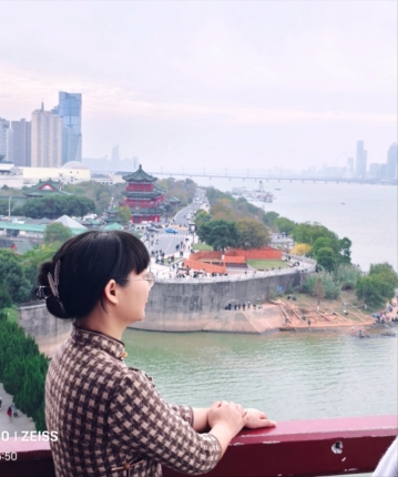 宁静致远翰不虚动的头像