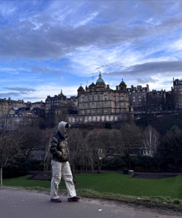 我爱吃菠萝的头像