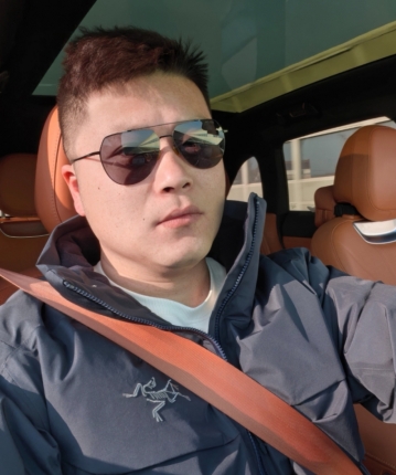 白天不懂夜的.黑的头像