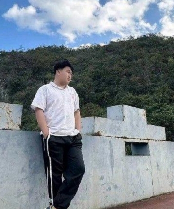 灭尽咯嘞的头像