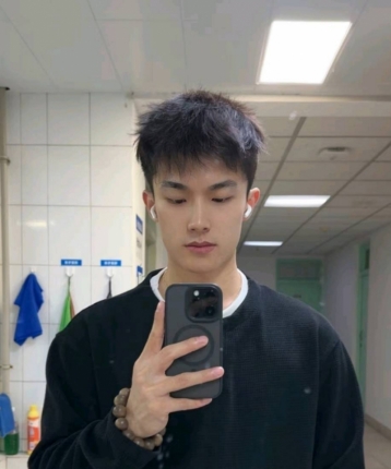 洛阳贱狗M的头像