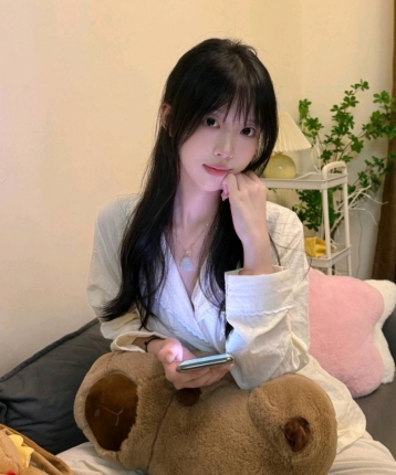 愛裡别说话的头像