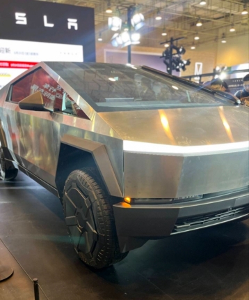 金色曼陀罗的头像