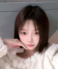 杭州伴游思纯的小姑娘照片