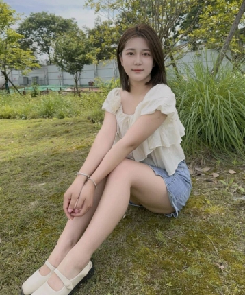 打死不吃香菜的头像