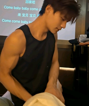 杭州180男按师的头像