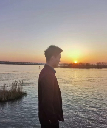 遗憾终归尘的头像